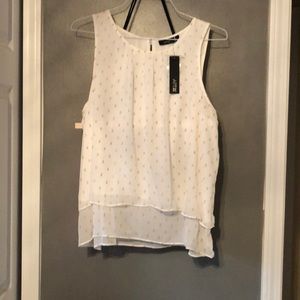 Women’s sleeveless blouse. NWT!